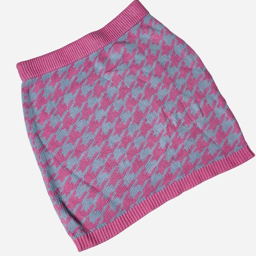 Fashion Nova Pink and Blue Houndstooth Pencil Skirt